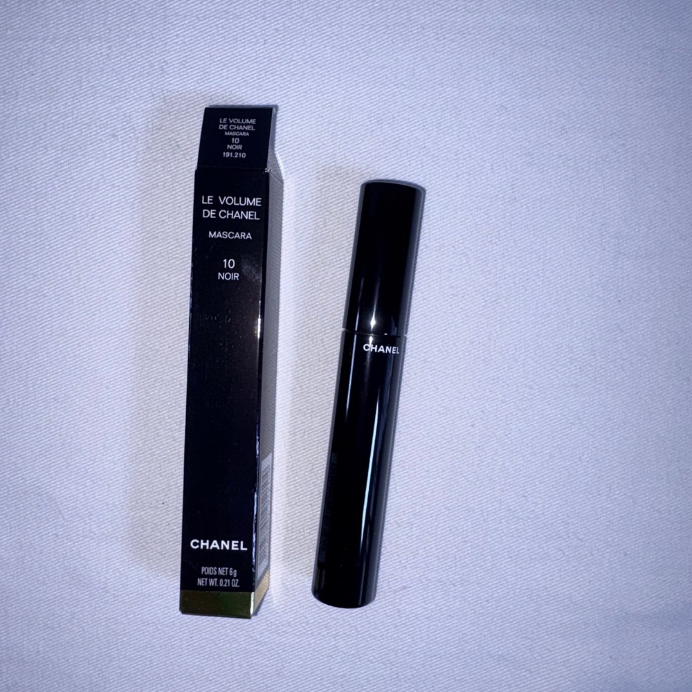 Chanel Le Volume de Chanel Mascara 6g 10 Noir New Volumizing Intense Black